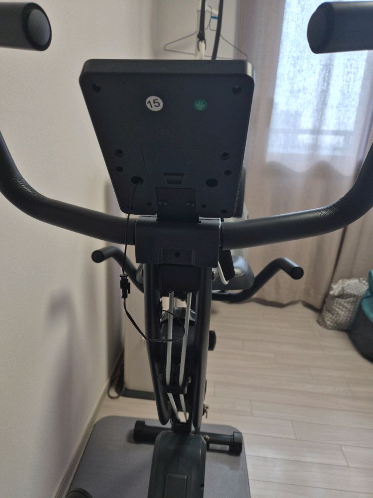 숀리 엑스바이크 접이식 실내 자전거 이미지