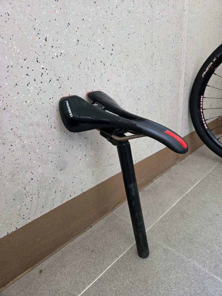 [풀세트] Chase Expert XL 레이싱 BMX + BOX 카본포크 + Leatt 보호대 일괄 이미지