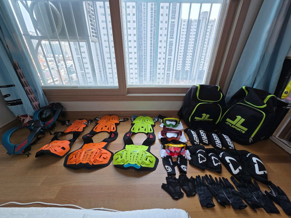 [풀세트] Chase Expert XL 레이싱 BMX + BOX 카본포크 + Leatt 보호대 일괄 이미지