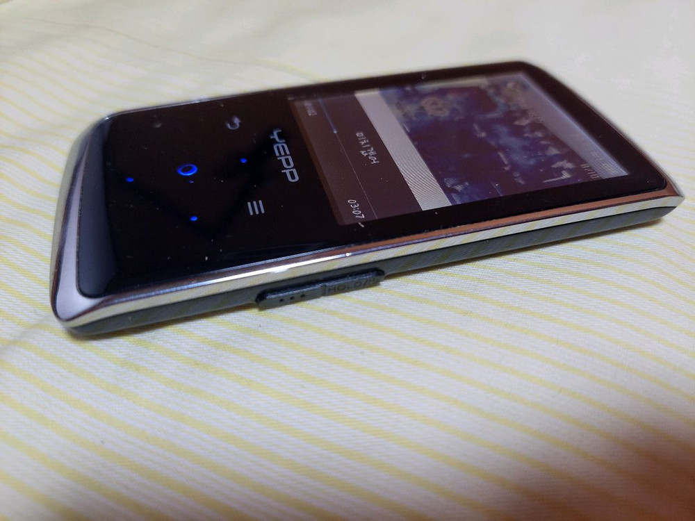 삼성 Yepp YP-Q2 MP3 플레이어입니다 이미지