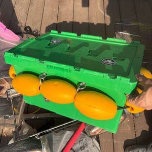 바다고 해루질 조과통 판매합니다. 이미지