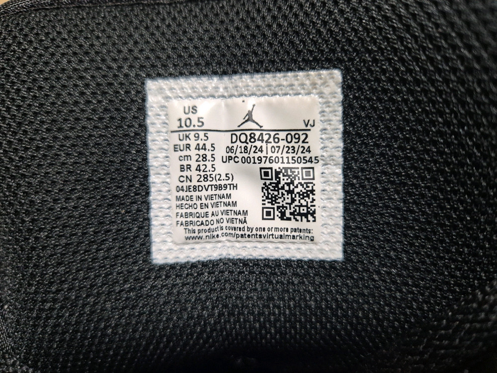 나이키 조던1 미드 올리브 그린/블랙(285) 이미지