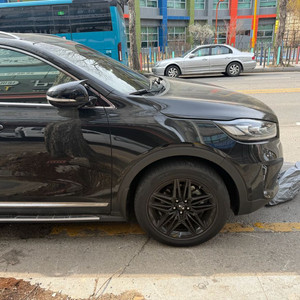 스팅어 블랙19인치휠타이어 19인치 휠타이어 대품에 판매 이미지