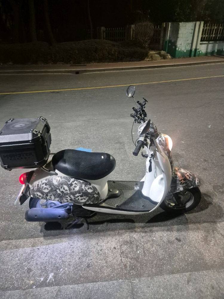 혼다 스쿠피 50cc 스쿠터 이미지