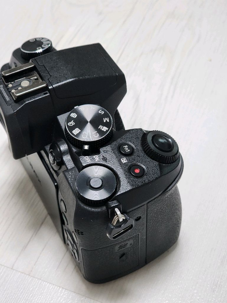 파나소닉 루믹스 G85 카메라 이미지