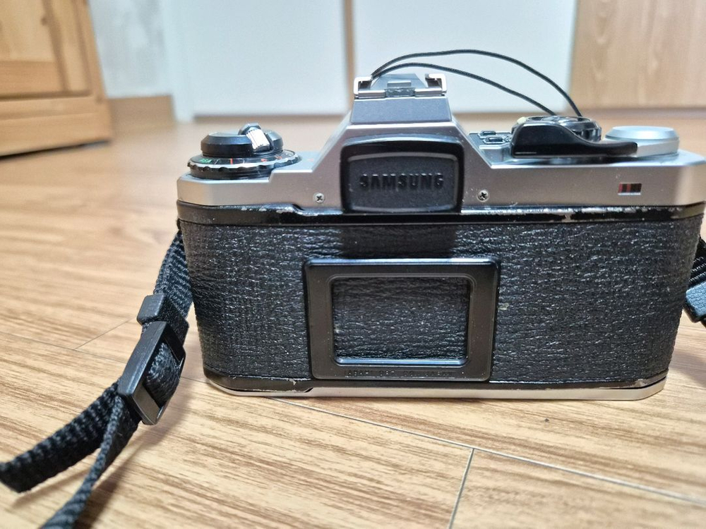 필름카메라 + 50mm 렌즈 세트 이미지