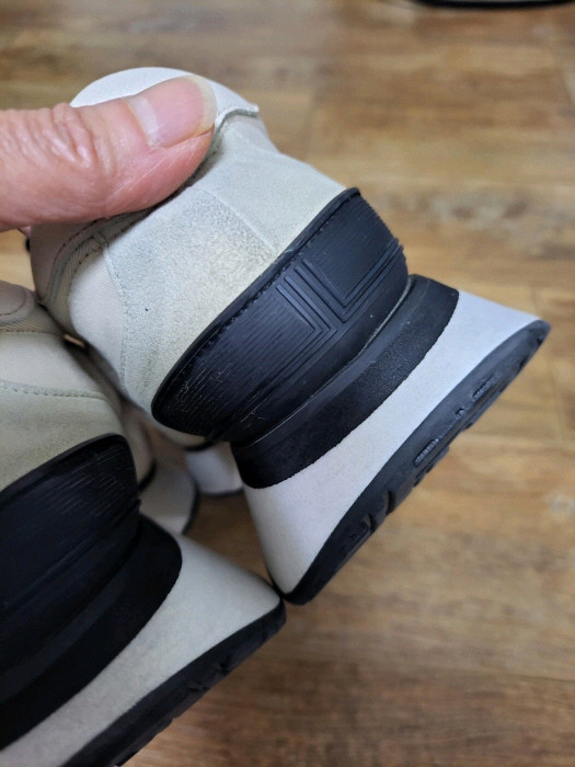 랑방 운동화 이미지