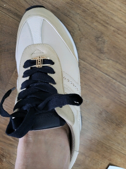 랑방 운동화 이미지