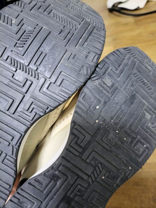 랑방 운동화 이미지