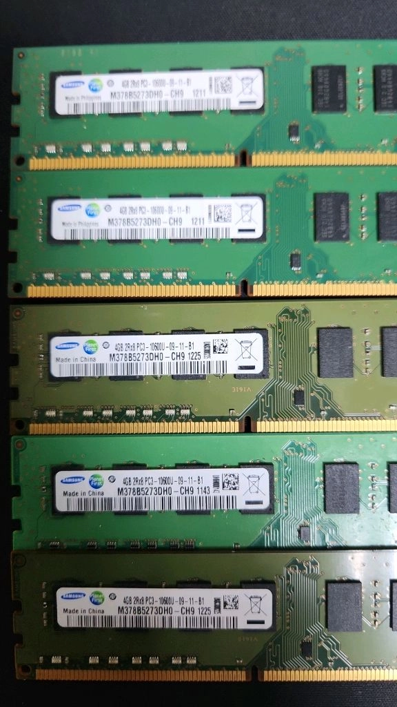 DDR3 4GB 메모리 3개 개당 6천원에 팝니다 이미지