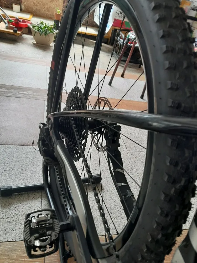 MTB 자이언트 자전거 이미지