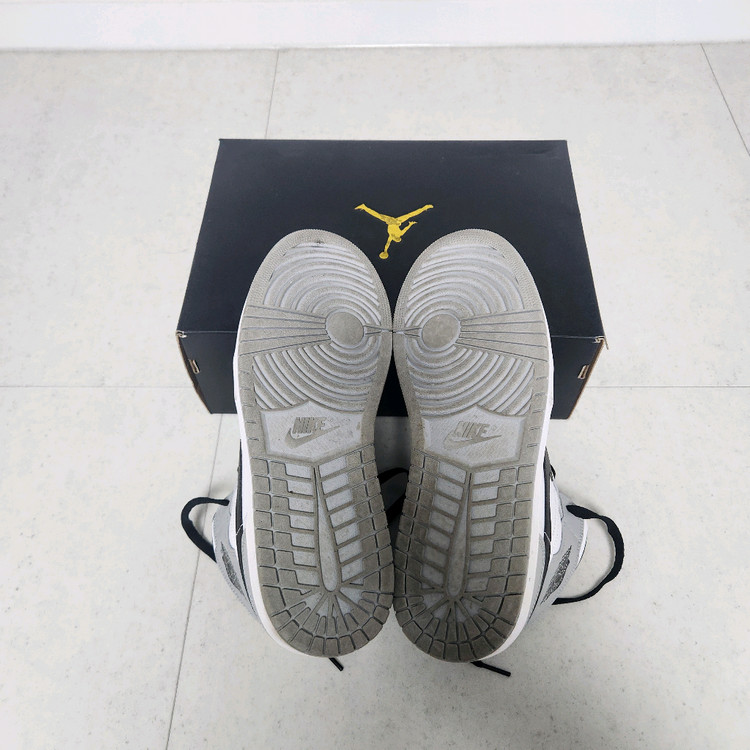 조던1 미드 스모크그레이(290) 이미지