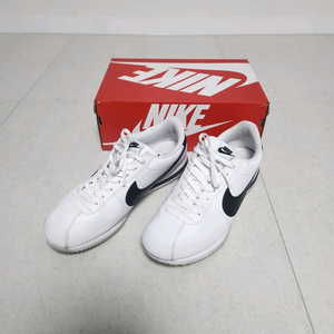 나이키 코르테즈(흰검 295) 이미지