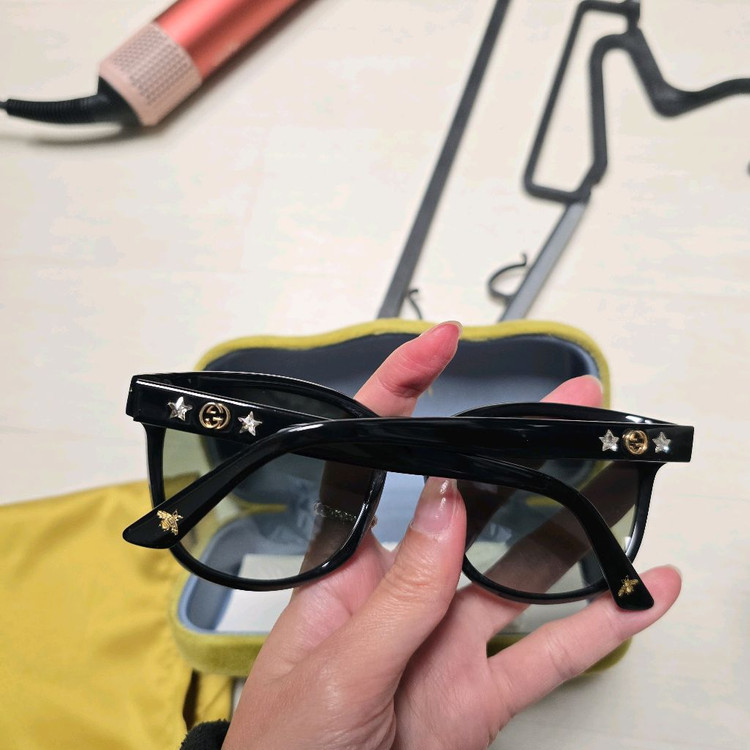 구찌 GUCCI 꿀벌에디션 스타 선글라스 블랙 이미지