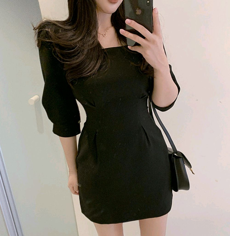 히니크 스퀘어넥 미니원피스 M 블랙 퍼프 핀턱 키작녀원피스 데이트룩 결혼식룩 이미지