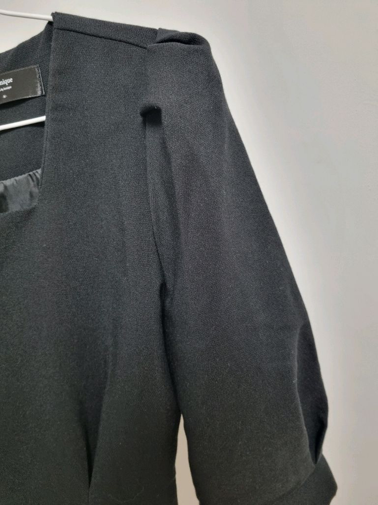 히니크 스퀘어넥 미니원피스 M 블랙 퍼프 핀턱 키작녀원피스 데이트룩 결혼식룩 이미지