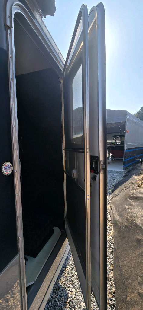 푸드 트럭 트레일러, 바이크운송,캠핑트레일러 이미지