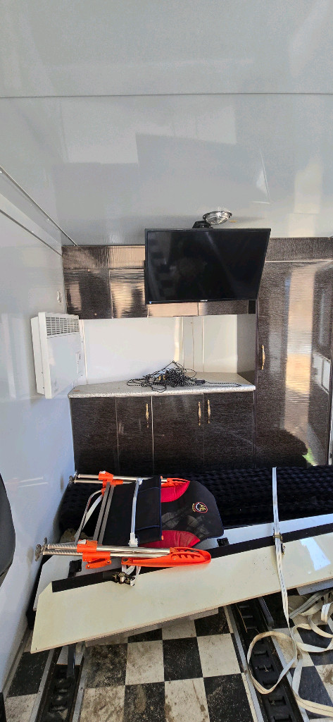 푸드 트럭 트레일러, 바이크운송,캠핑트레일러 이미지