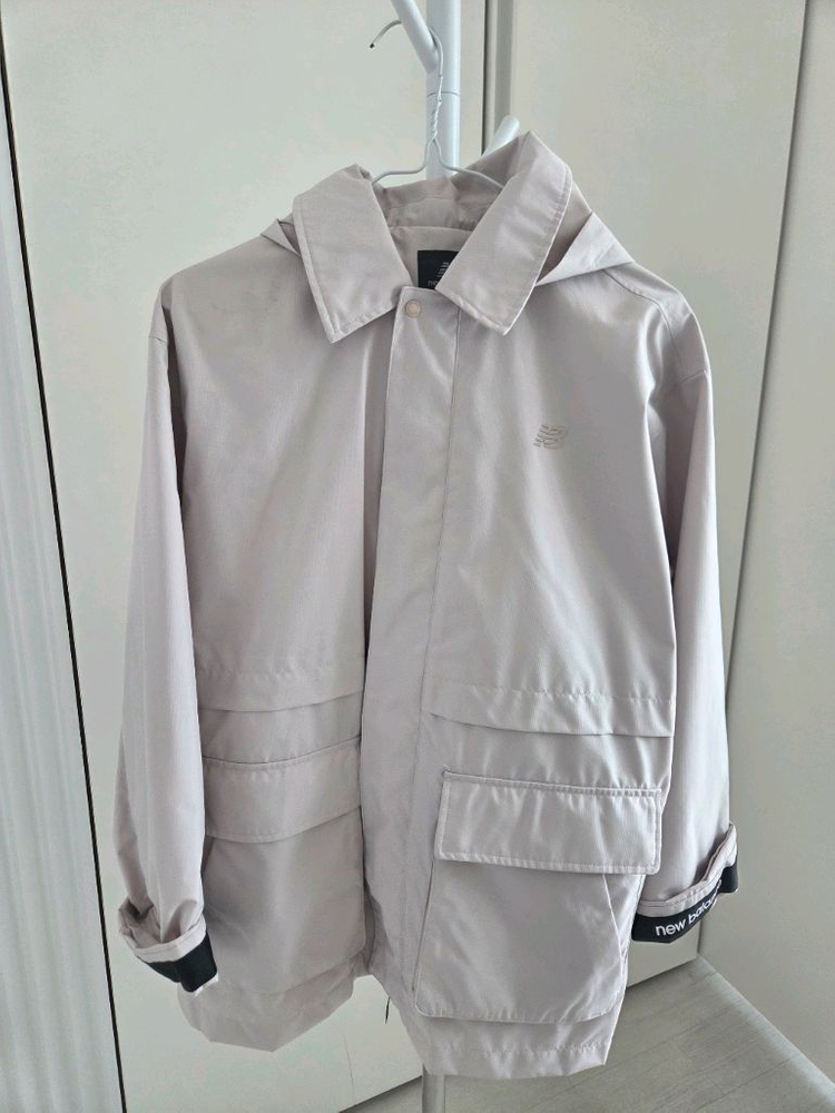 뉴발란스키즈 디테처블 2IN1 바람막이 + 경량패딩점퍼 이미지