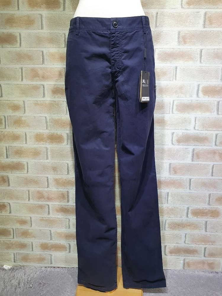 택부착 새상품 버버리런던 정품 네이비코튼 치노팬츠38 이미지