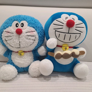도라에몽& 타노스 인형 이미지