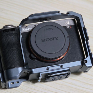 소니 a7cr 바디 실버 판매합니다 이미지