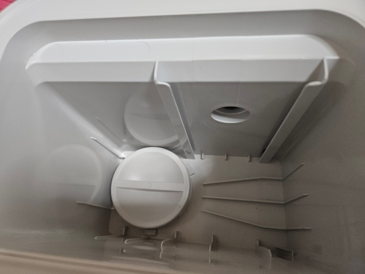 쿠쿠 파워클론 AI 로봇청소기 이미지