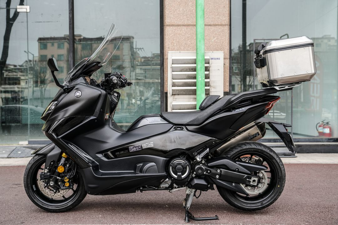 24년 티맥스560 1인소유 187XX 튜닝 A급관리 이미지