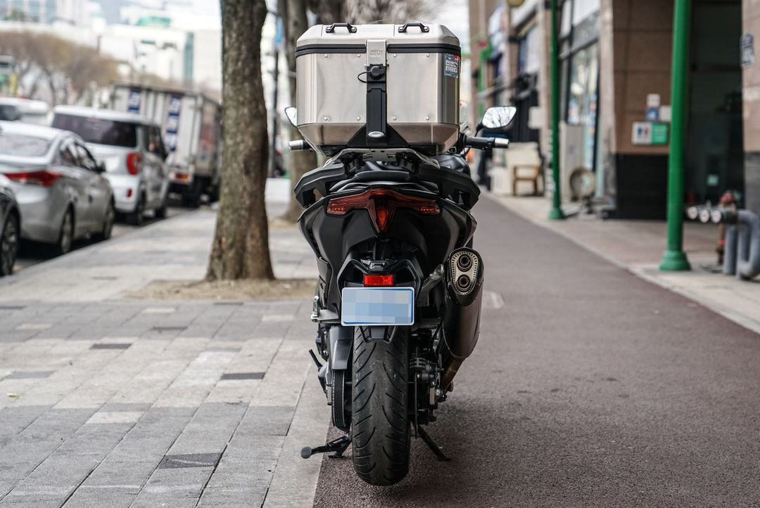 24년 티맥스560 1인소유 187XX 튜닝 A급관리 이미지