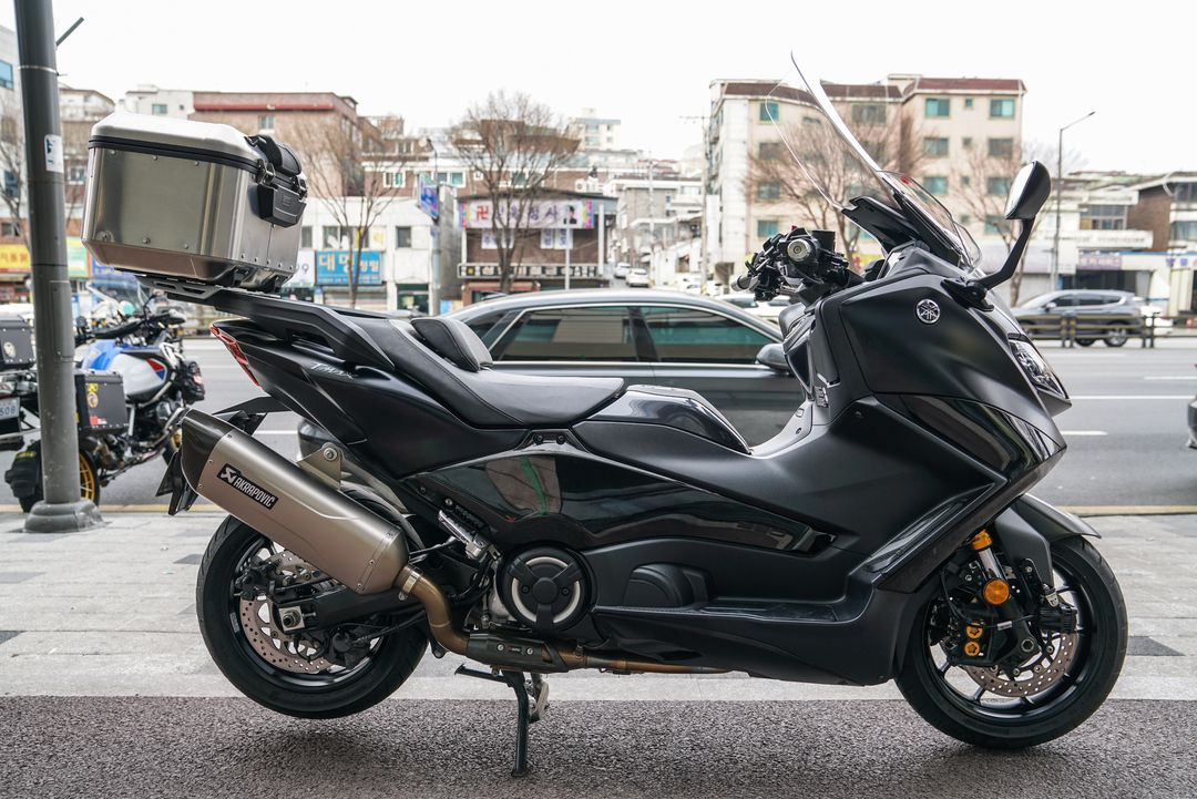 24년 티맥스560 1인소유 187XX 튜닝 A급관리 이미지