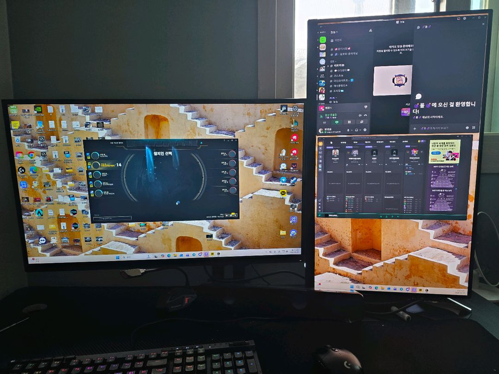 고성능 게이밍 PC 반본체 이미지