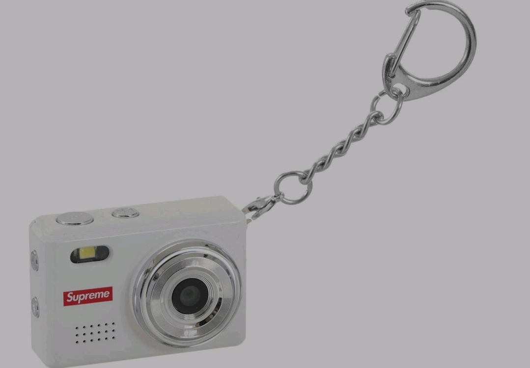 슈프림 디지털카메라 키체인 이미지