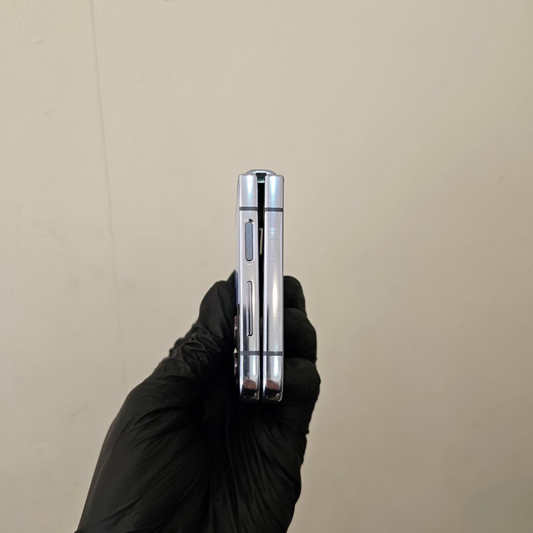 갤럭시Z플립4 256기가 블루 (무잔상) / 0320 이미지