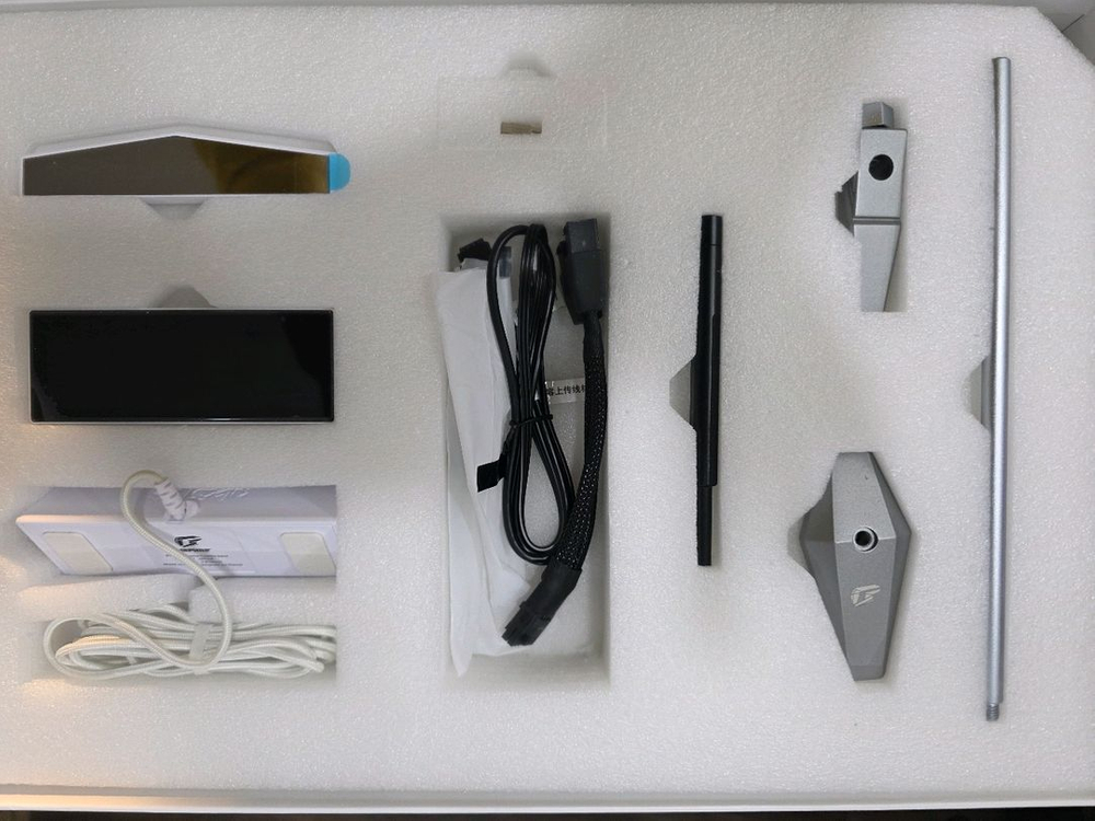 컬러풀 아이게임 4070TI SUPER 용칸 판매 이미지