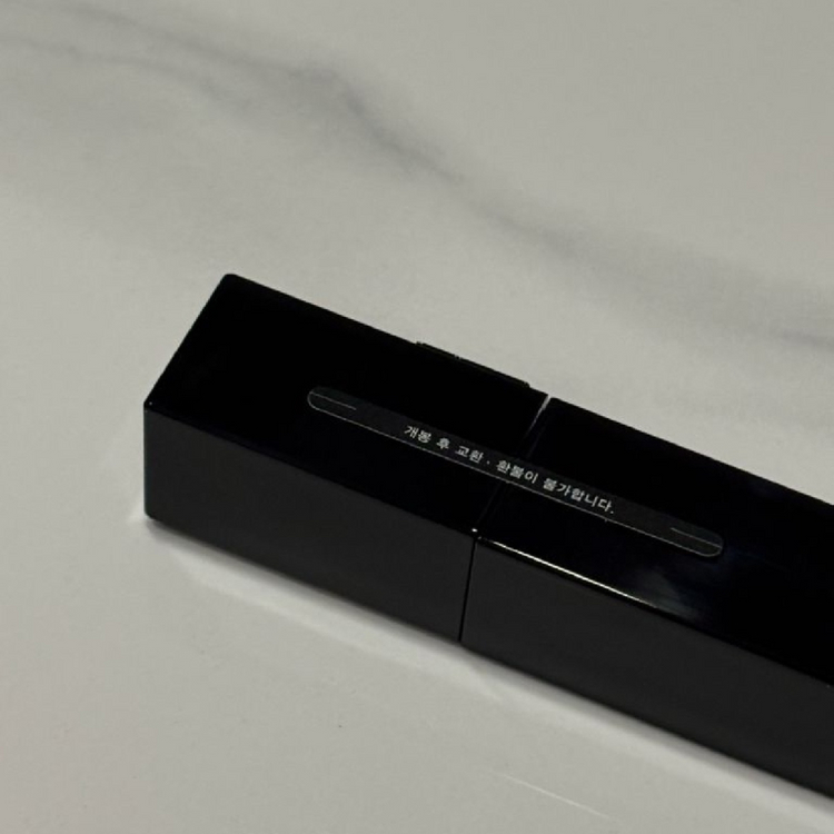 새상품 입생로랑 잉크 바이닐 틴트 403 푸시아디멘션 이미지