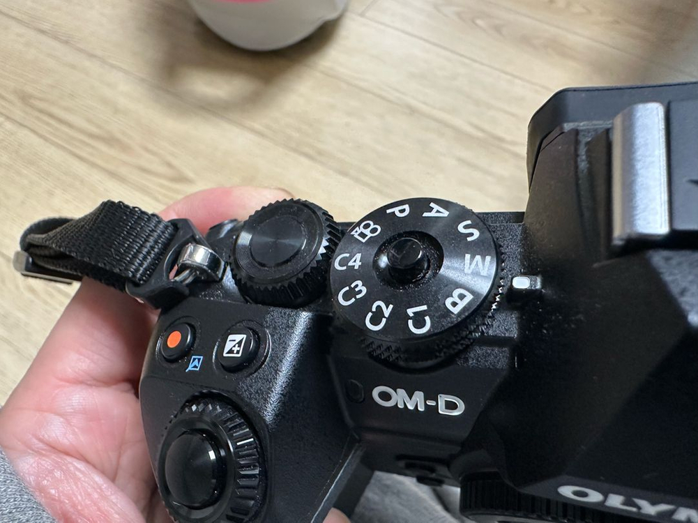 가격조정. 올림푸스 OM-D E-M1 Mark III. 민트. 20.7 이미지