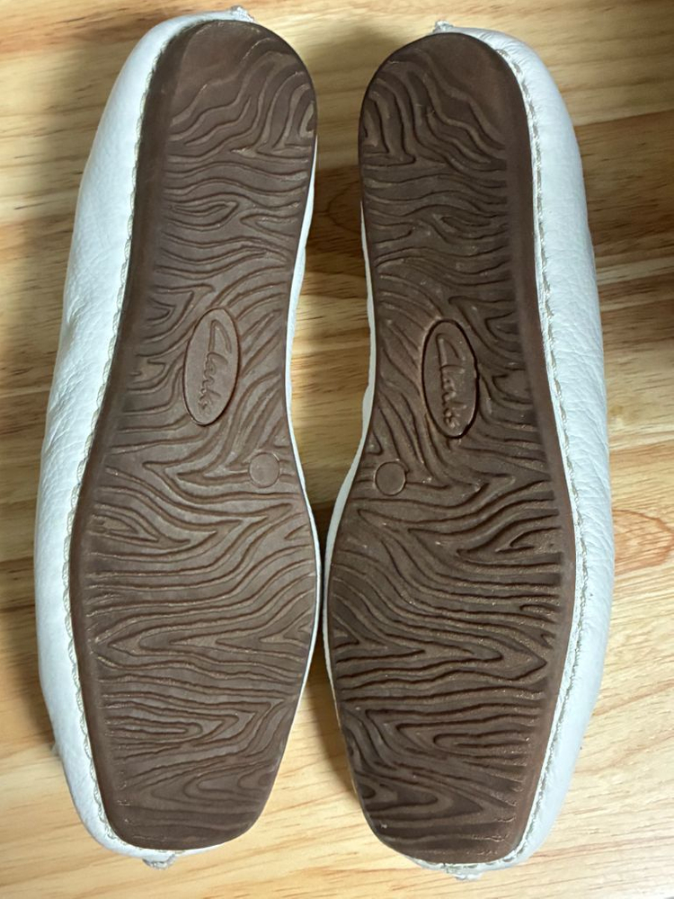 클락스 프레클 아이스 플랫슈즈 발레리나 슈즈(화이트,uk4사이즈) 이미지