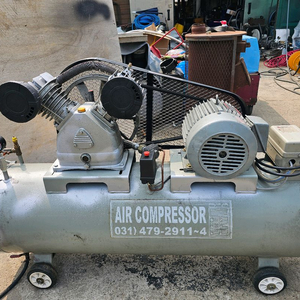 콤프레샤 5마력..엔진고압세척기 250바 15리터 판매 이미지