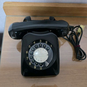 옛날 다이얼 전화기 이미지