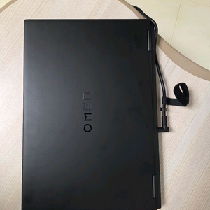 오멘 16 QHD 240hz 4060 16 기가 이미지