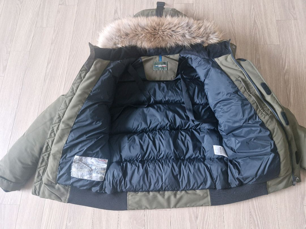 아이더 스투키 다운숏패딩 M사이즈 카키 이미지