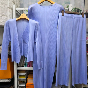 플리츠플리즈 이세이미야케 원피스 55~66 3사이즈 드레스 가디건 팬츠 3피스세트 WM51 이미지