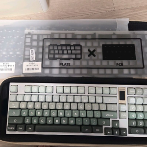 qk100 커스텀키보드 이미지