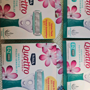 쉬크 콰트로 여성용 제모 면도날 6개입 새제품 이미지