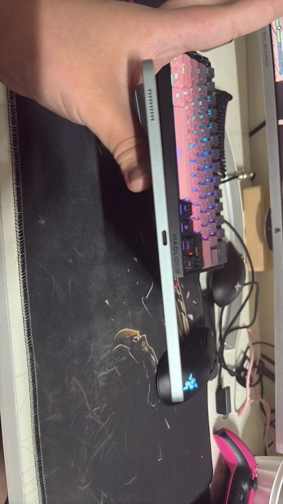 갤럭시 탭 S7FE 128GB+버즈 같이 판매 이미지