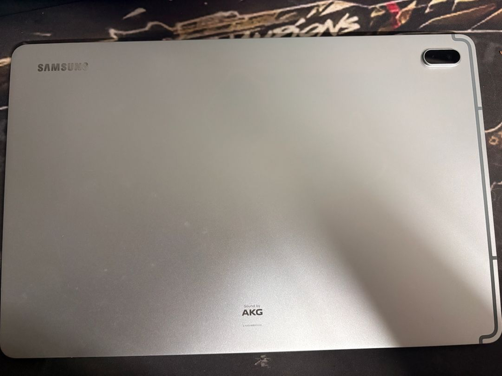 갤럭시 탭 S7FE 128GB+버즈 같이 판매 이미지