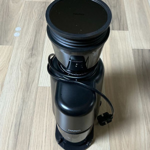 하리오 V60 전동 커피 그라인더 EVCN-8B-K 이미지