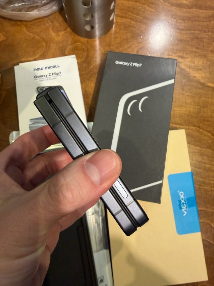 갤럭시Z플립7 512G+추가Full 이미지