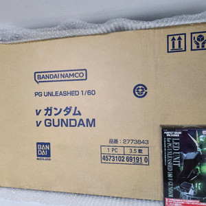 PG 언리쉬드 뉴건담+LED 미개봉 판매합니다 이미지