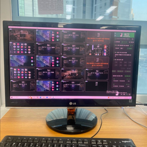 폰보드 S21 fe 20대 이미지